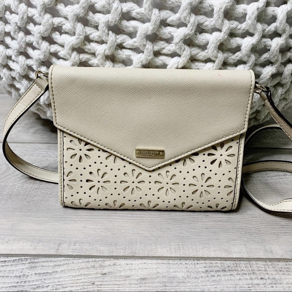 Kate Spade Cedar Street Monday Crossbody Bag Beige